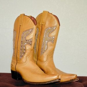 FRYE DAISY DUKE BOOTS